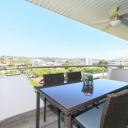 Uhc Arquus Apartment *
