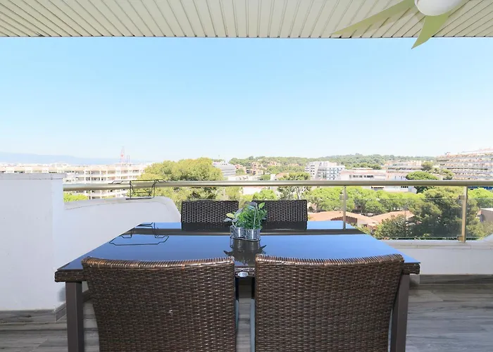 Uhc Arquus Apartment Salou